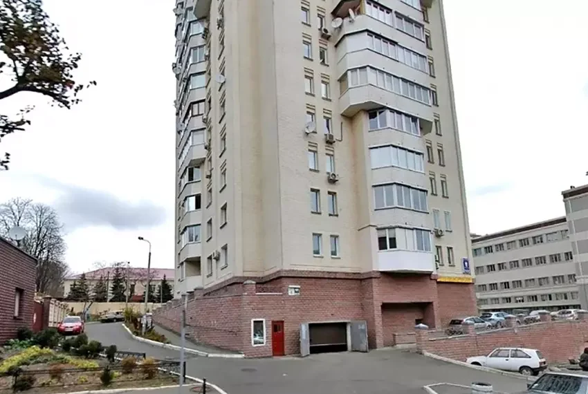 Купити 2 квартиру Київ Васильківська 18