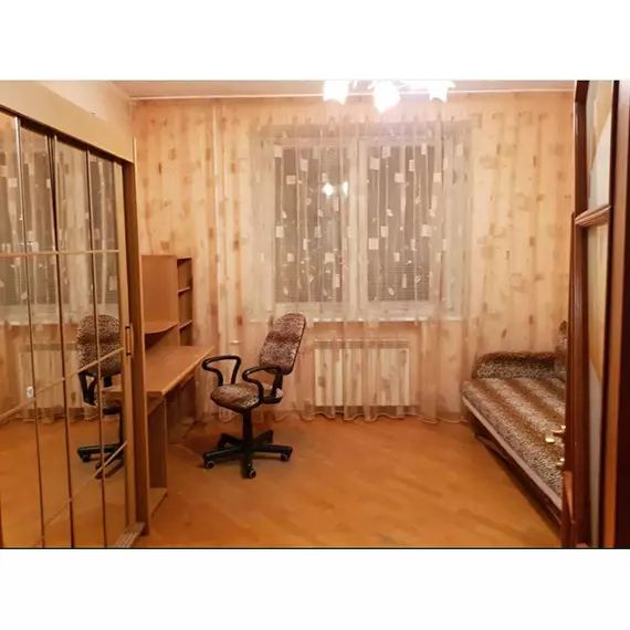 нерухомість в Голосіївському районі Васильківська 18