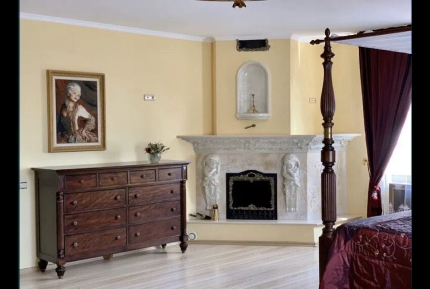 Оренда будинку село Гора 350 кв 10 с 1600 євро