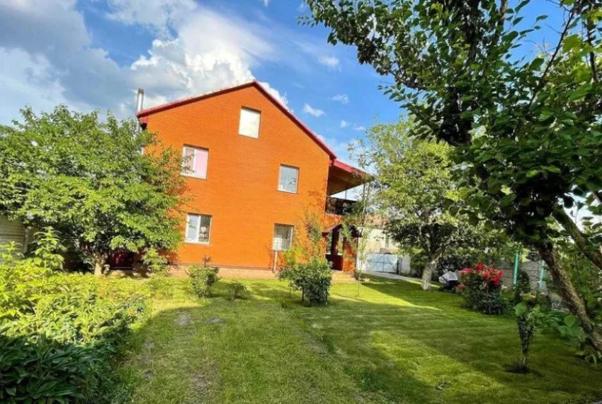 Оренда будинку Берківці -- об-0399 Будинок фото 1