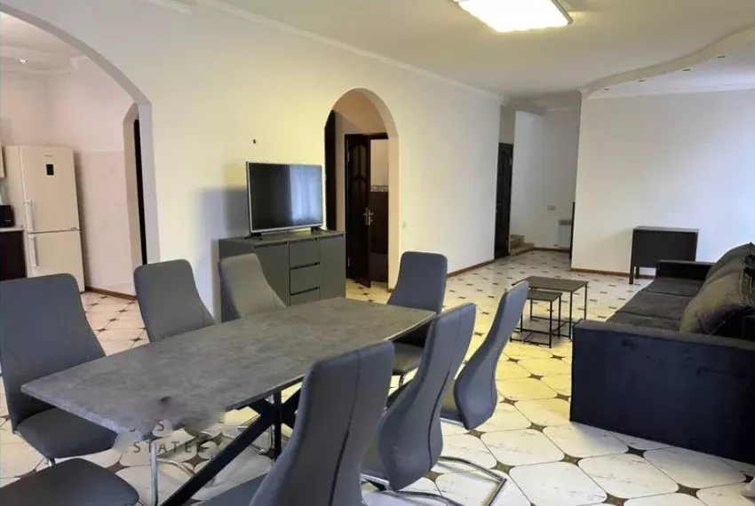 Оренда будинку Берківці -- об-0399 вітальня фото 4