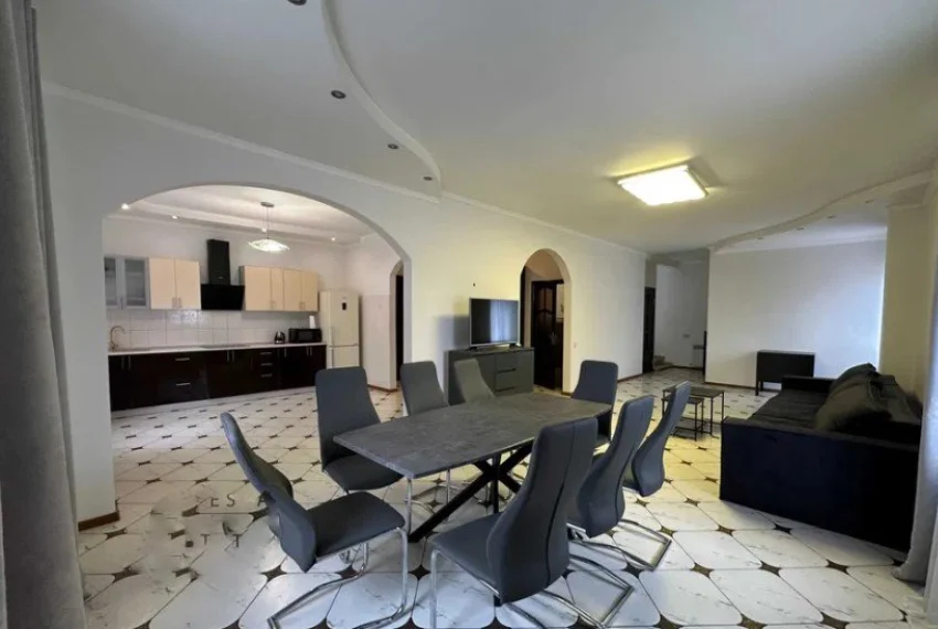 Оренда будинку Берківці -- об-0399 вітальня фото 5