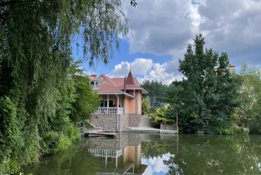 Будинок фото 4 Стоянка ОБ-8792