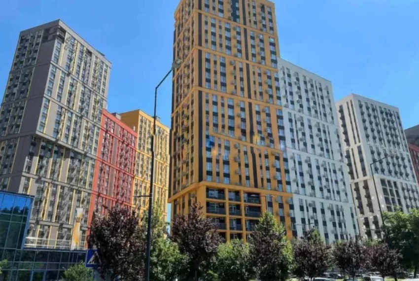 Купити 1 кімнатну квартиру Київ П1-1636 Головна