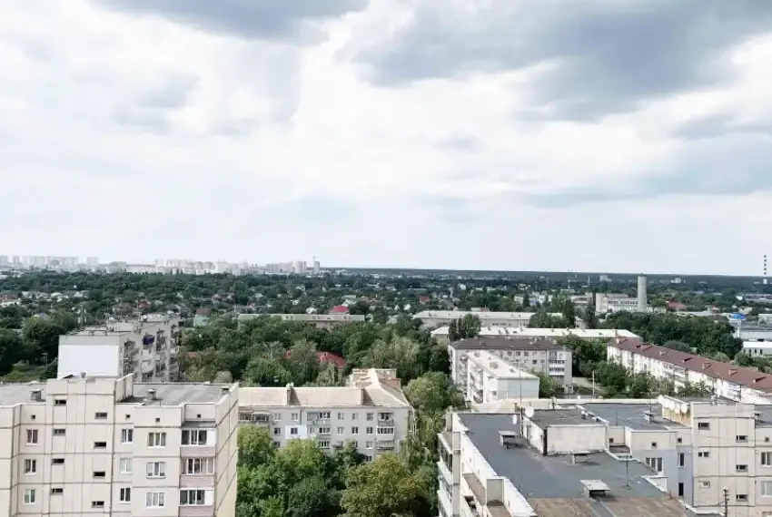 Оренда 1 квартири Олімпійська 8Б Вид з вікна