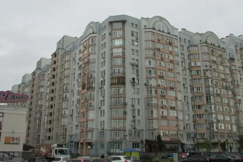 Продаж 3 к кв Здановської 60А П3-7977 Головна
