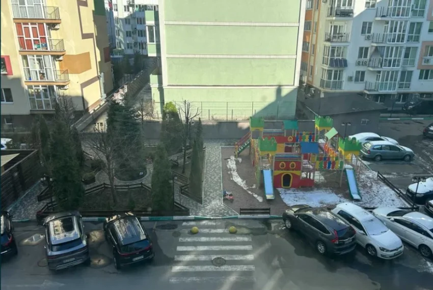 Купити квартири Київ Павла Лі 2Б П1-0103 Вид із вікна