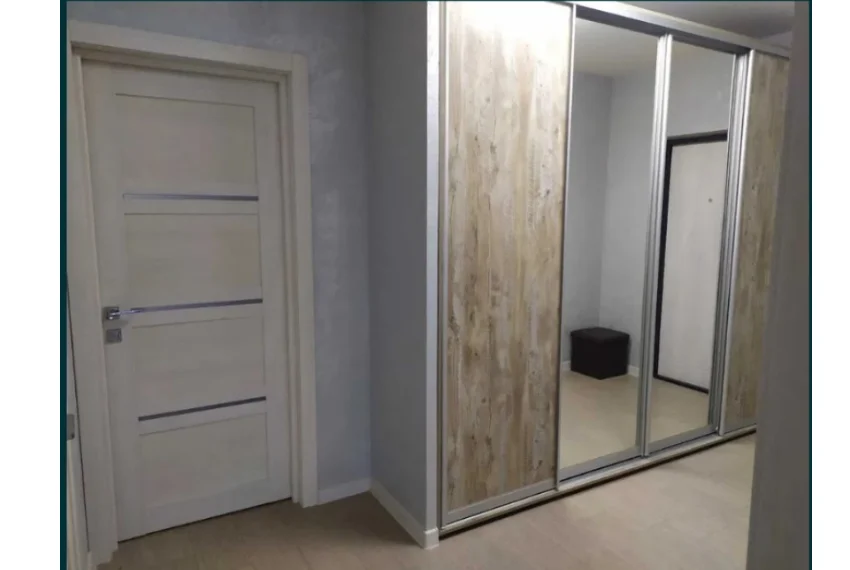 Купити 3 кімнатну квартиру Калнишевського 14 - П3-9199 шафа купе