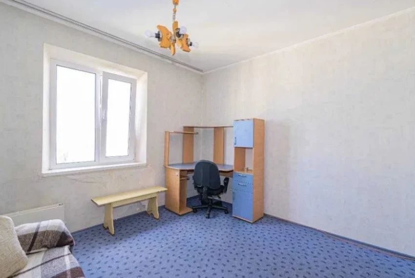 Купити 2 квартиру П2 Йорданська 11Г П2-4247 кімната 1