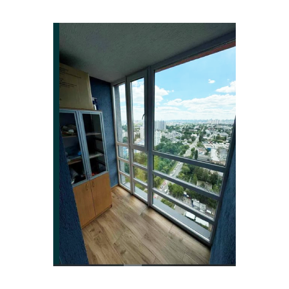 Прода дворівневої квартири Гулака 4 ПД-6730 Вид із вікна