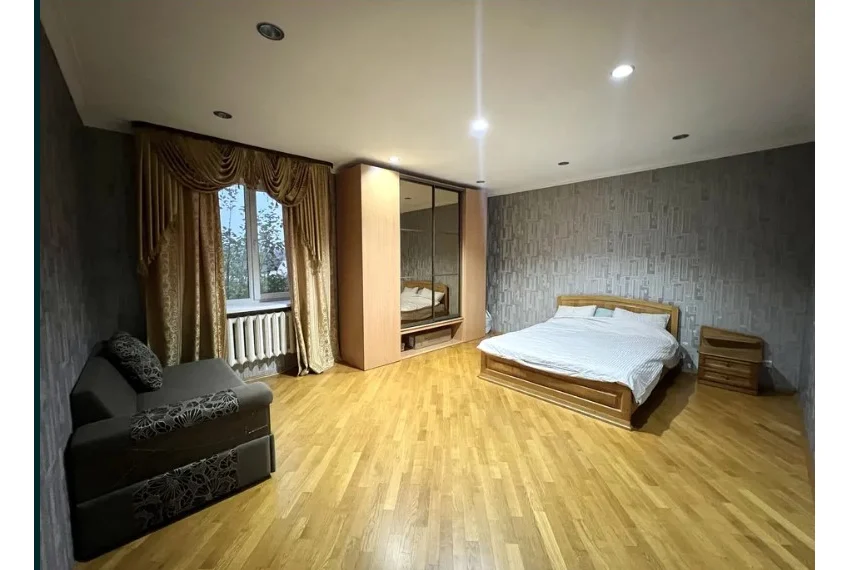 Оренда будинку Софіївська Борщагівка ОБ-5500 Спальня 3