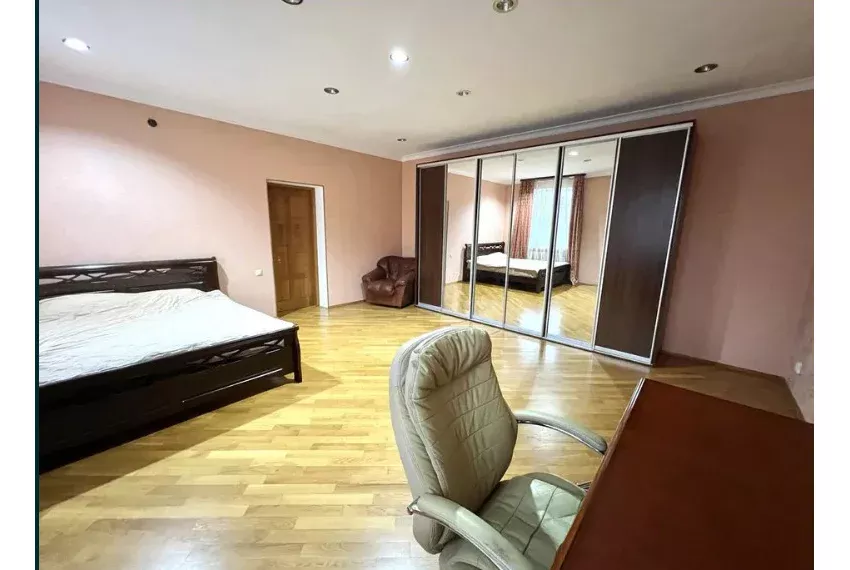 Оренда будинку Софіївська Борщагівка ОБ-5500 Спальня 2