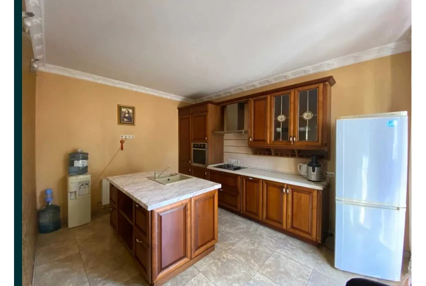 Оренда будинку Продольна 1 ОБ-5126 Кухня