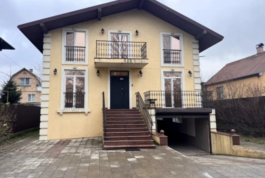 Оренда будинку Продольна 1 ОБ-5126 Головна