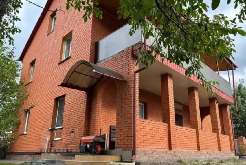 Оренда будинку Берківці