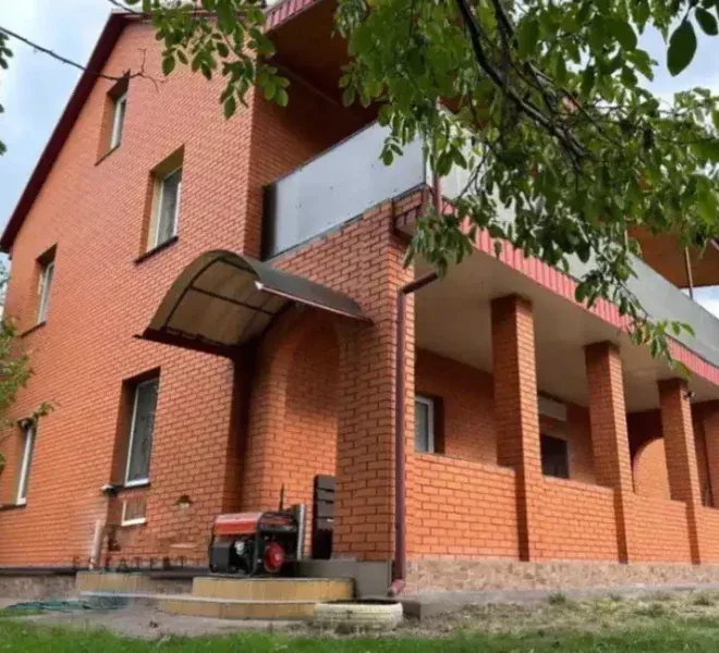 Оренда будинку Берківці