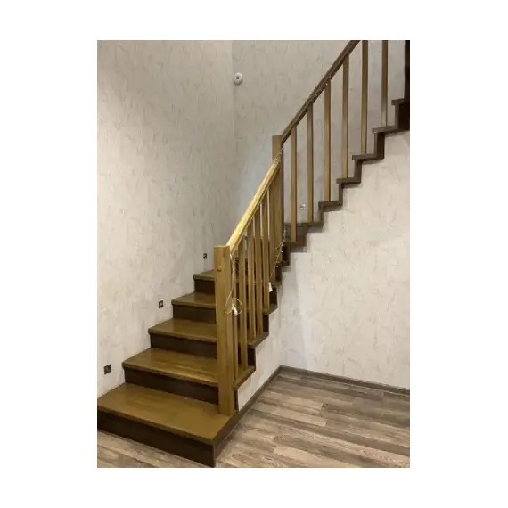 Оренда будинку Троєщина ОБ-0697 Східці