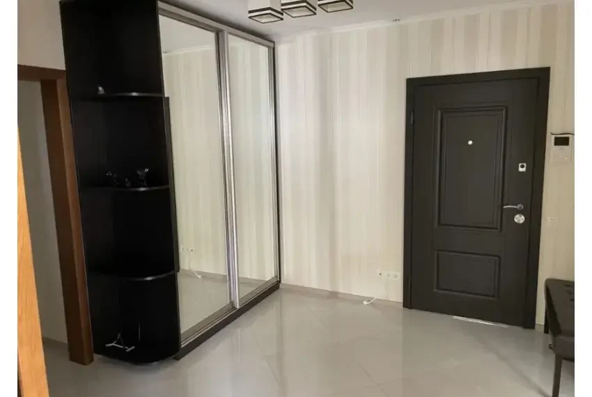 Подаж 2 к кв Заревського 97А П2-6777 Шафа купе