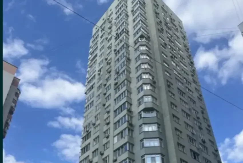 Продаж 1 кв Феодосійська 1А П1- 9943 Головна