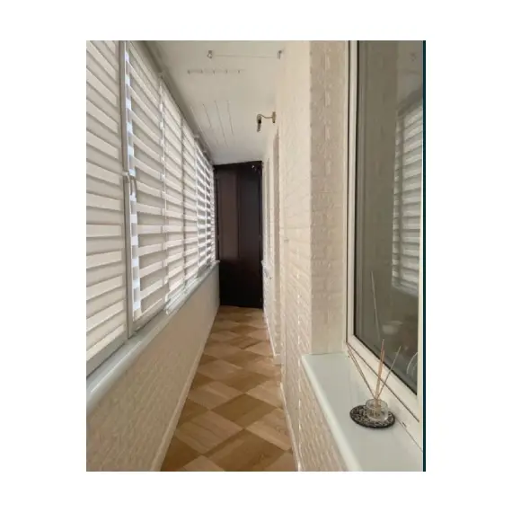 Продаж 2 кв Бажана 14 П2-5114 Балкон