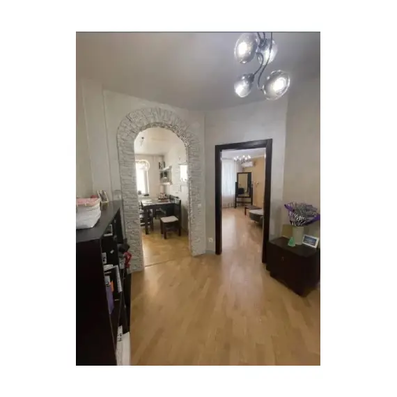 Продаж 2 кв Бажана 14 П2-5114 Холл фото 2