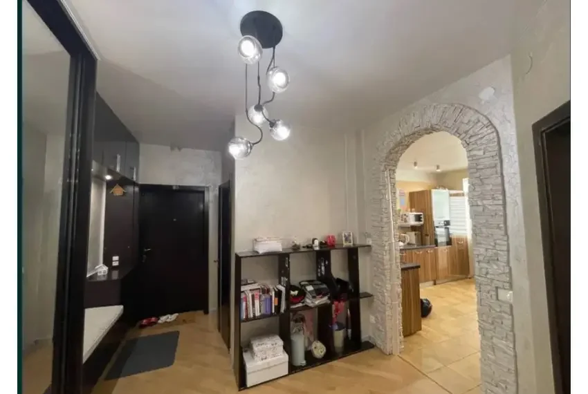 Продаж 2 кв Бажана 14 П2-5114 Холл фото 3