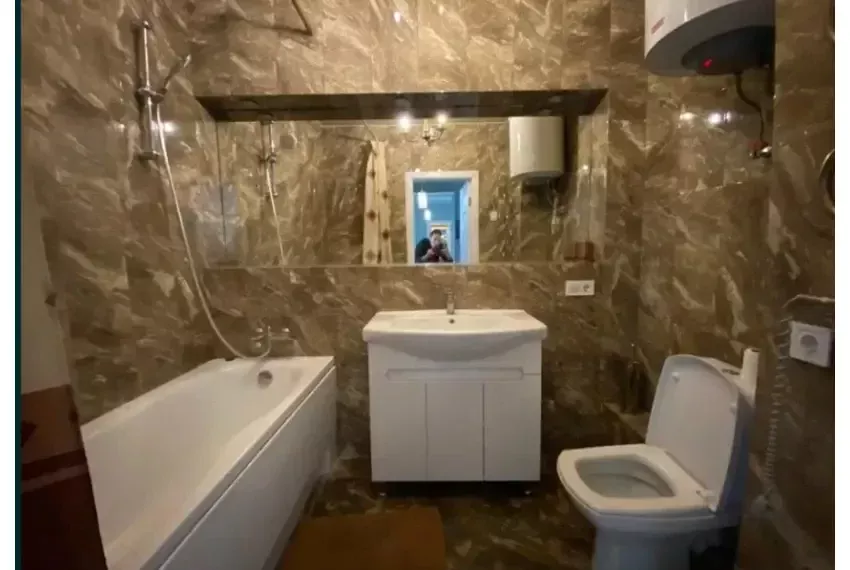 Продаж 1 квартири Драгоманова 2 Б П1-8364 Санвузол