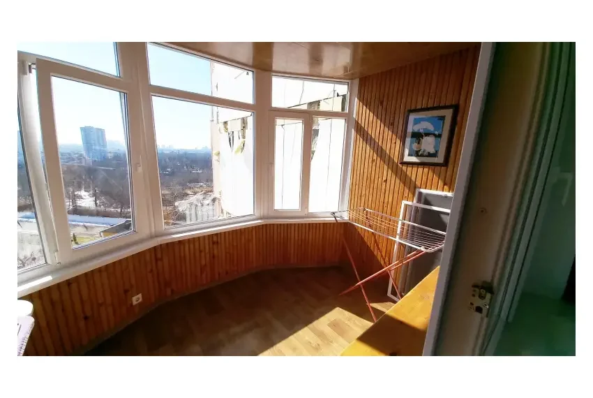 Оренда 2 кв Зоологічна 6В ОК2-2781 Балкон