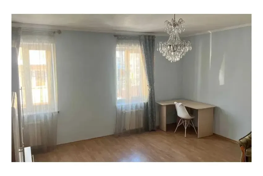 Оренда будинку Красилівська ОБ-3830 Спальня 2 ф2