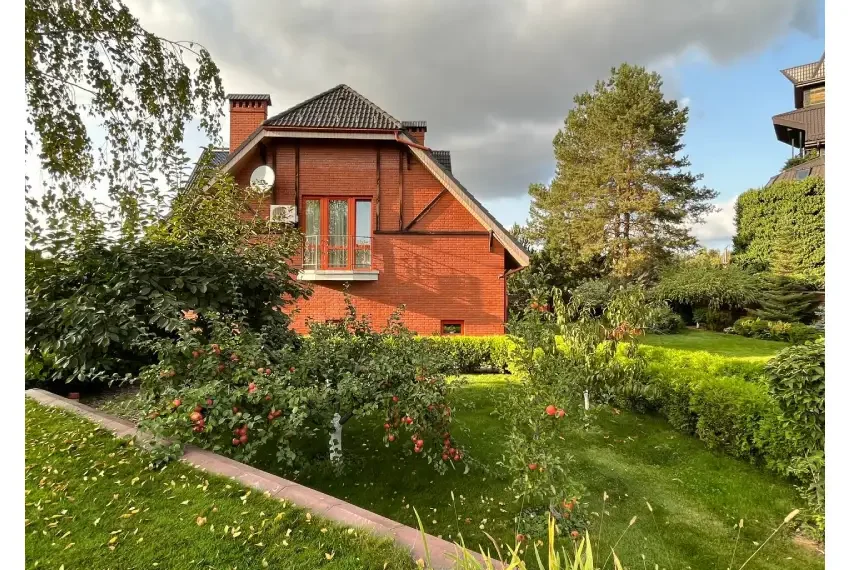 Оренда будинку Музичанська ОБ-8188 будинок