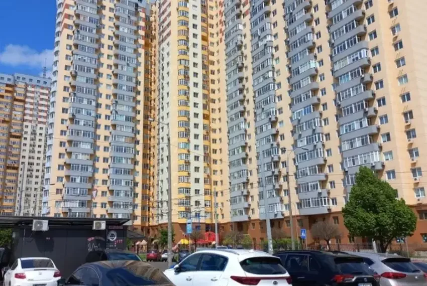 Продаж 2 к Кондратюка 7 П2-9574 Головна