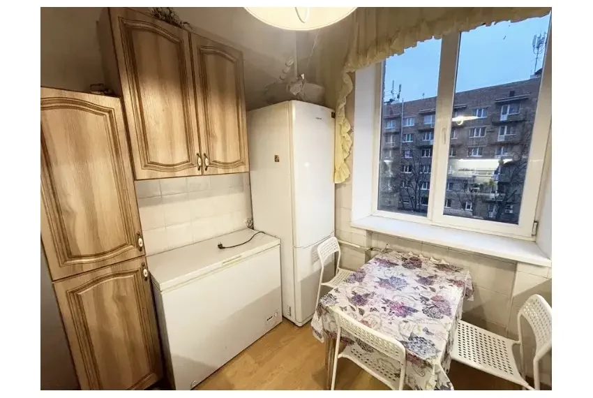 Продаж 2 к квартири Г Оборони 3 П2-6098 Кухня ф 2