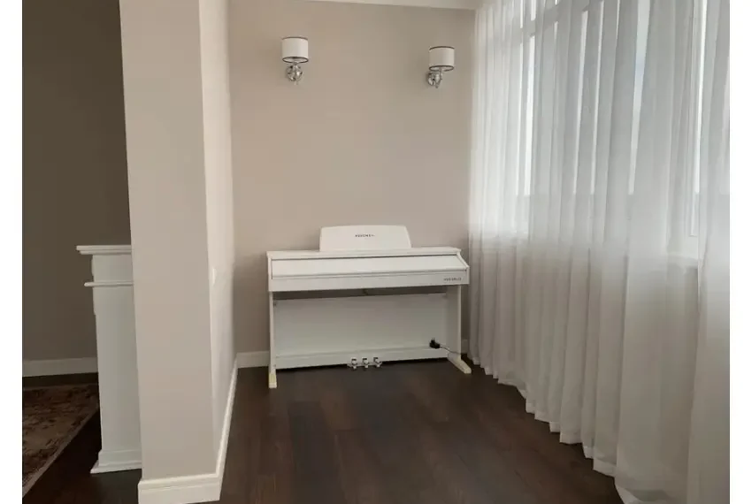 Продаж 2 кв Кондратюка 5 П2-7261 Лоджія