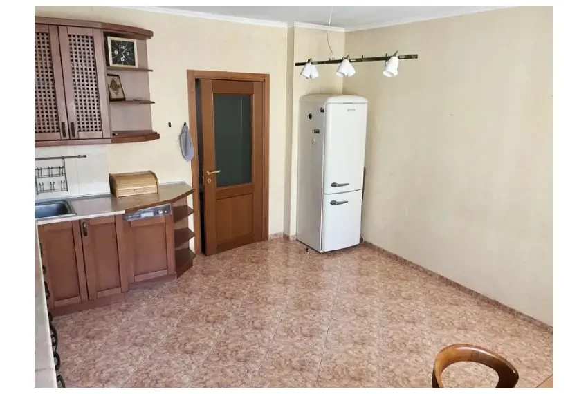 продаж 3 к Лобановського 126Г П3-7783 Кухня ф 2