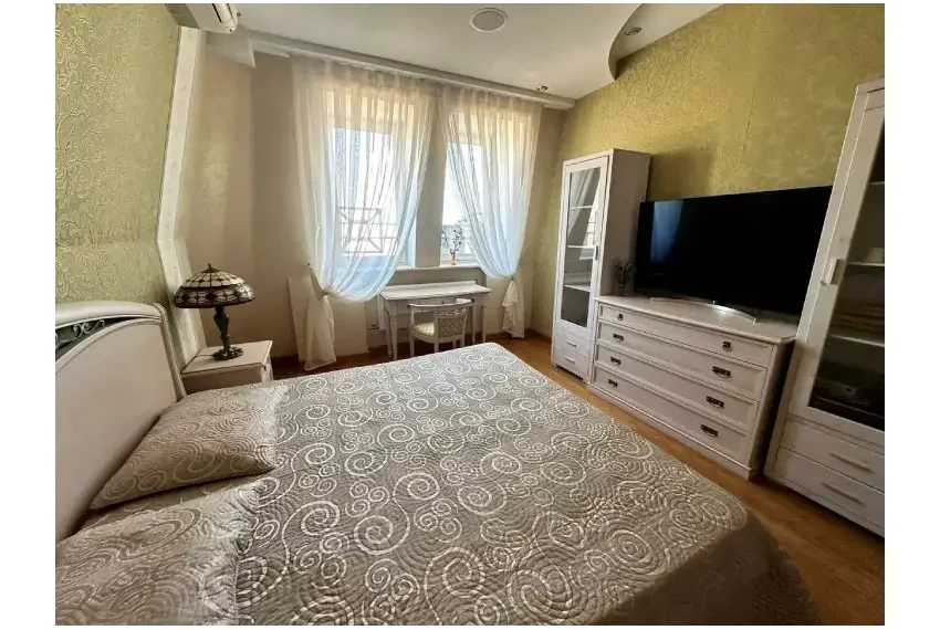 Продаж 3 кв Бутенко 7А П3-0434 Спальня ф 2