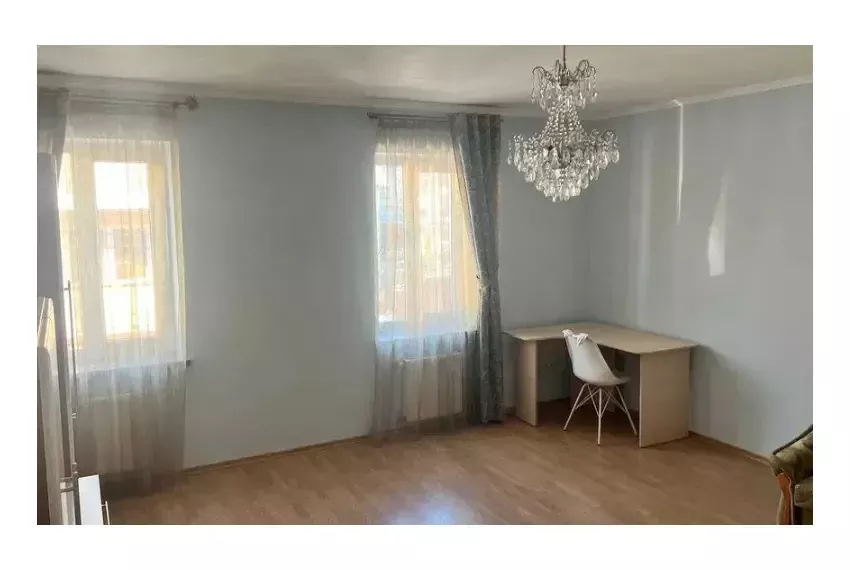 Оренда будинку Красилівська ОБ-3830 Спальня 2 ф2