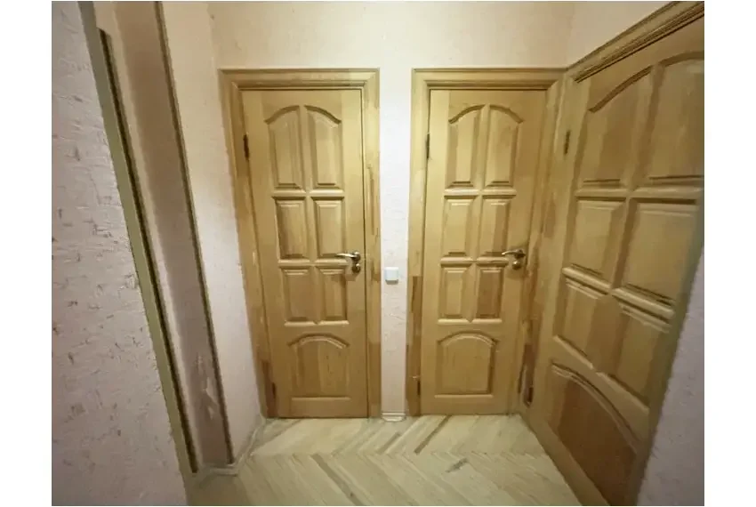 Продаж 2 к квартири Г Оборони 3 П2-6098 Коридор