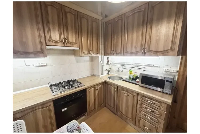Продаж 2 к квартири Г Оборони 3 П2-6098 Кухня