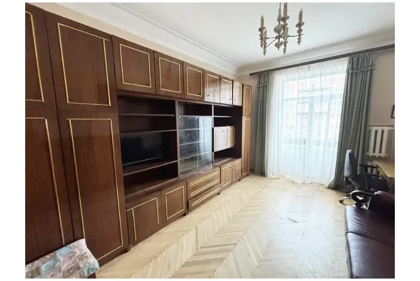 Продаж 2 к квартири Г Оборони 3 П2-6098 Мебель в вітальні