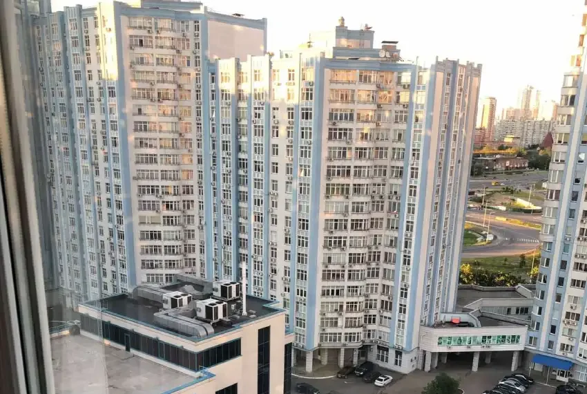 Продаж 2 к кв Дн Набередна п2-1622 Головна