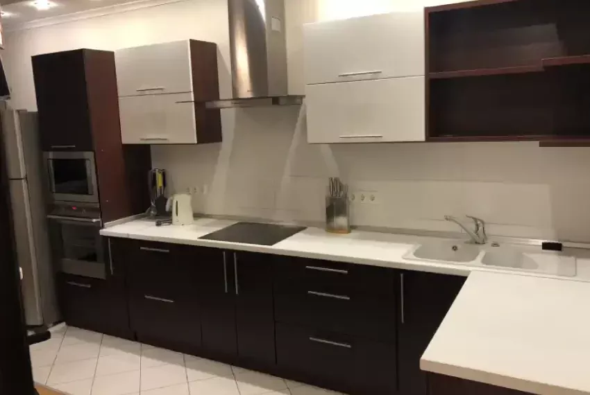 Продаж 2 к кв Дн Набередна п2-1622 Кухня