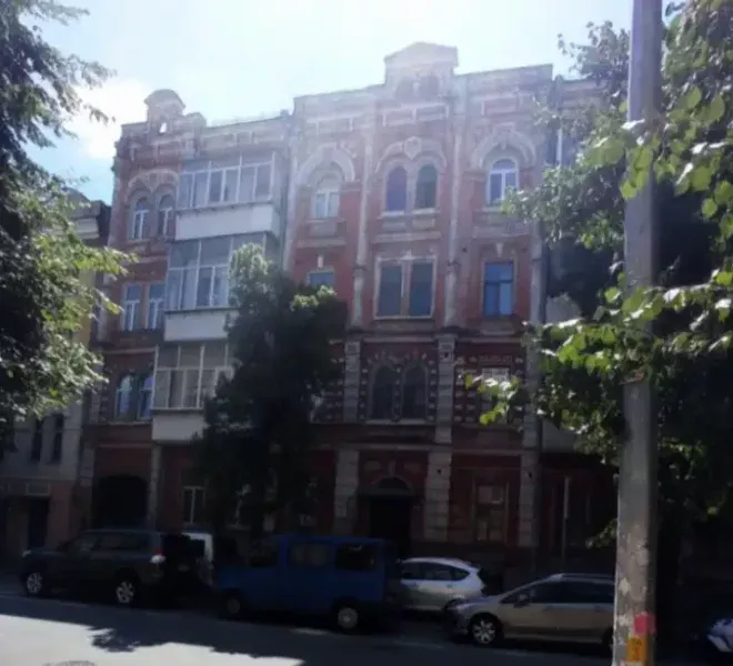 Продаж 4 к кв Волоська 37а