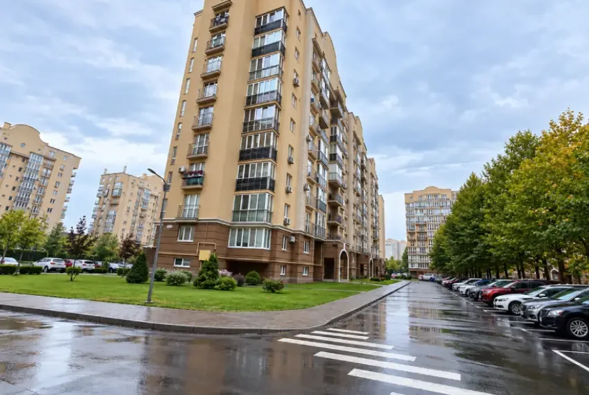 Продаж 2 к кв Метрологычна 9Д П2-5959 Головна