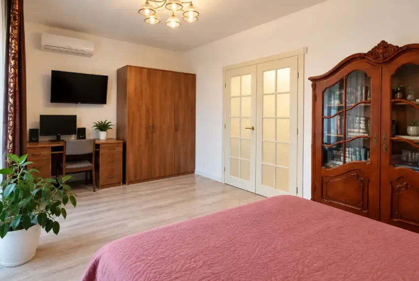Продаж 2 к кв Метрологычна 9Д П2-5959 Спальня дороса ф2
