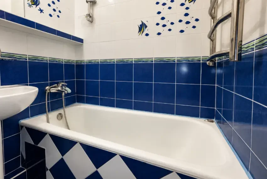 Продаж 3 к кв Українки 28 П3-7535 Ванна