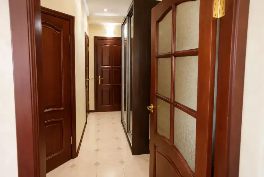 Продаж 3 к кв Українки 28 П3-7535 Коридор ф 2